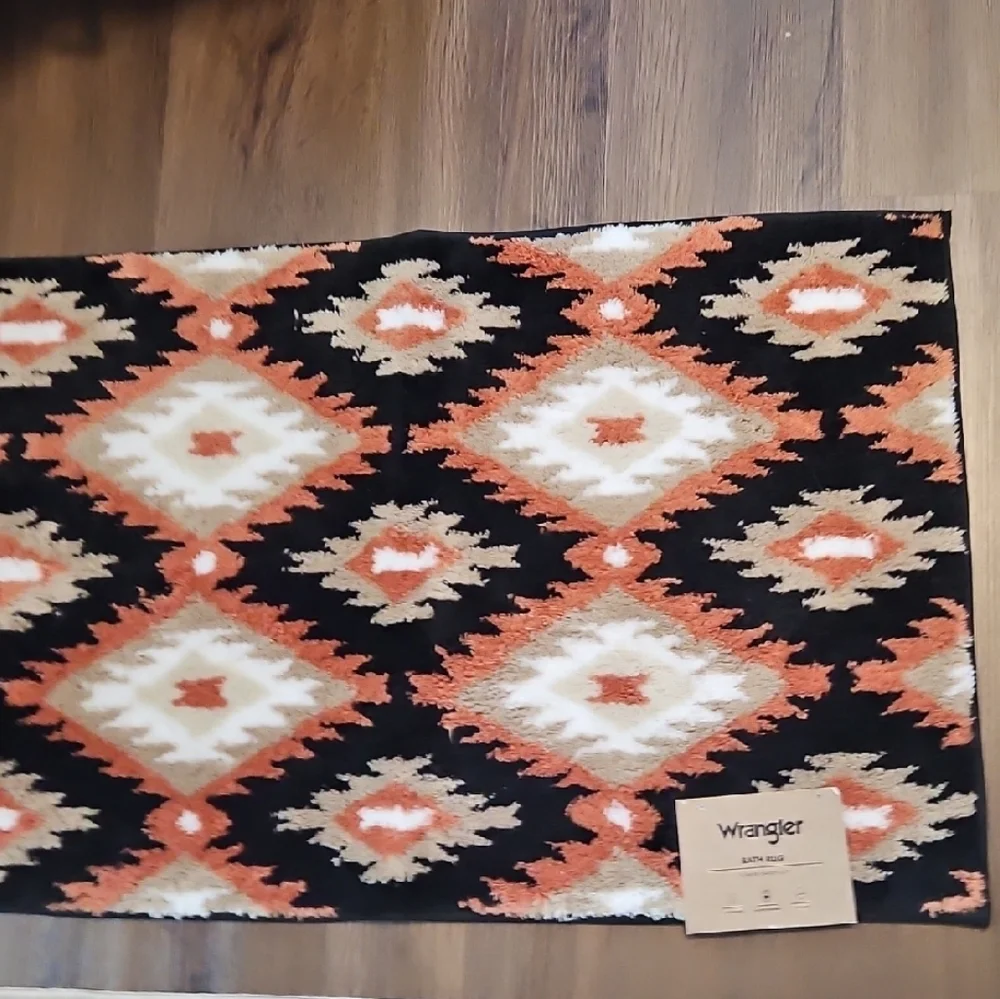 Wrangler Black And Coral Aztec Bath Mat NWT
